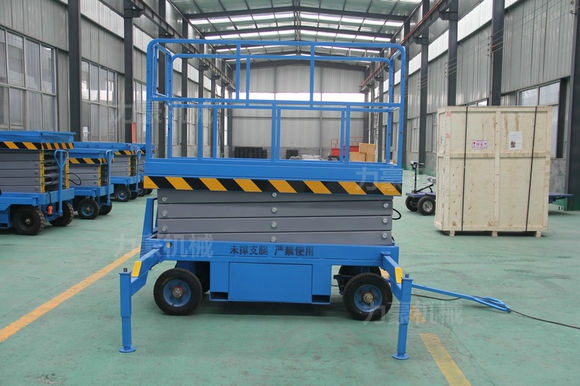 18米移动式升降机出租(移动升降机租赁价格)