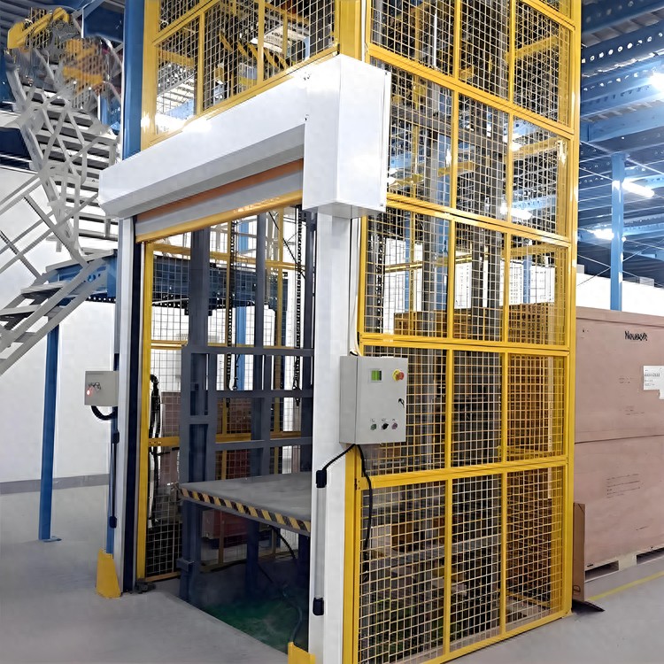 别再问怎么装了！这3家山东顶级货梯厂，让你家安装一步到位