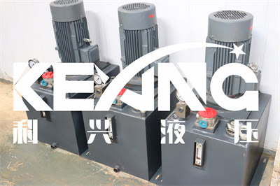 液压升降机械设备_导轨式升降货梯_升降货梯导轨式